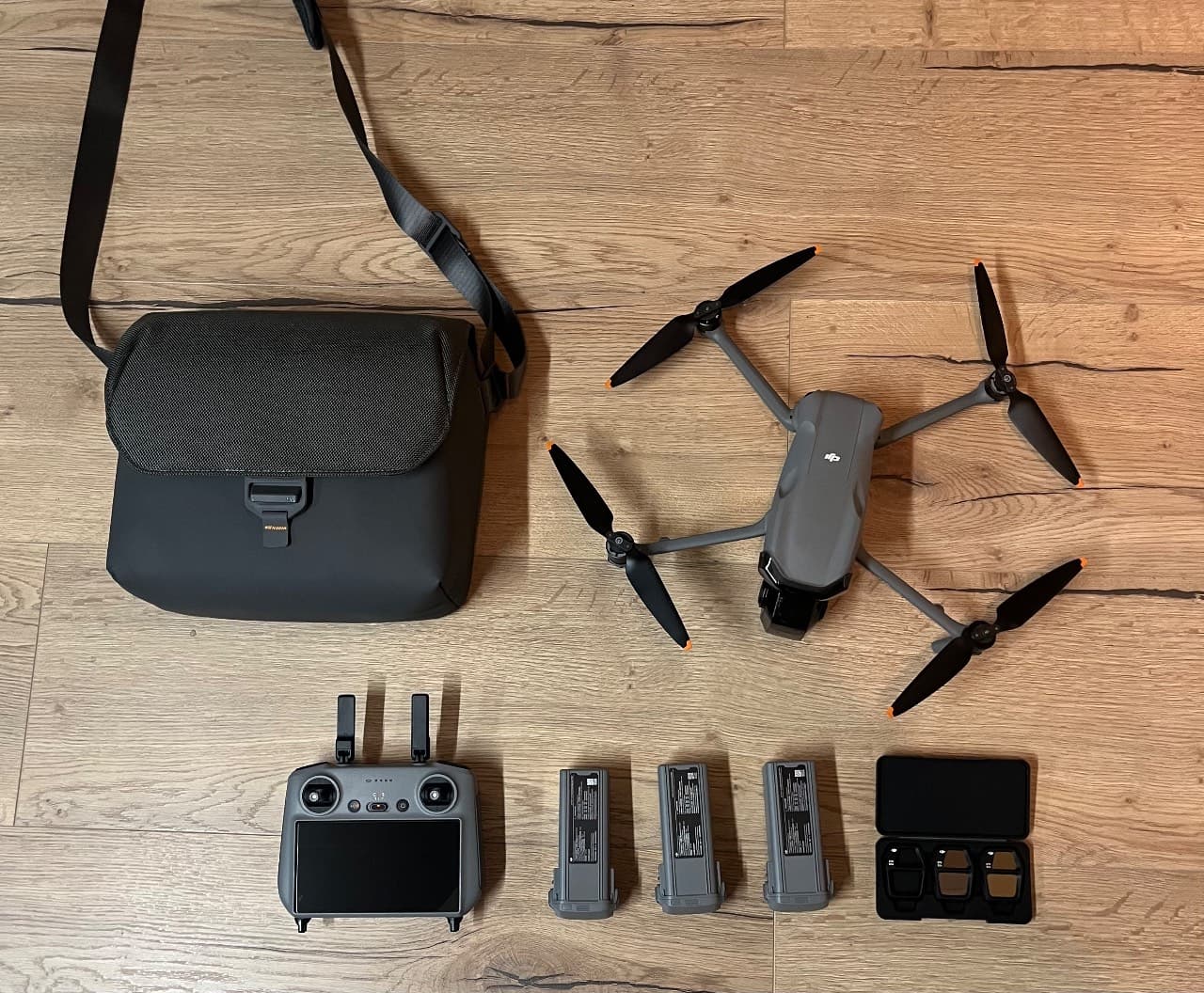 DJI AIR 3S Fly More Combo